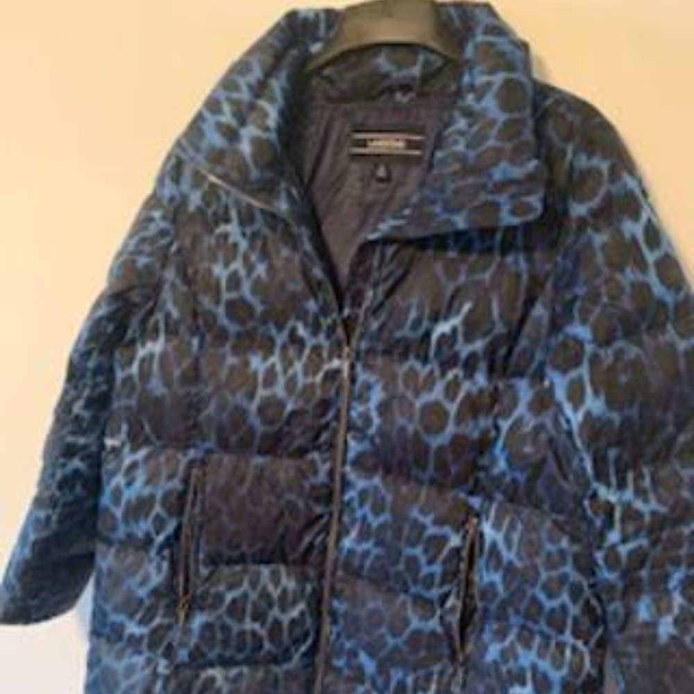 Lands End Blue/Black Puffer Jacket Large